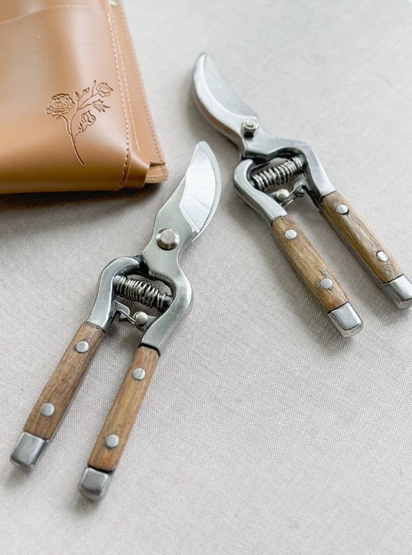 Wood Handle Garden Shears